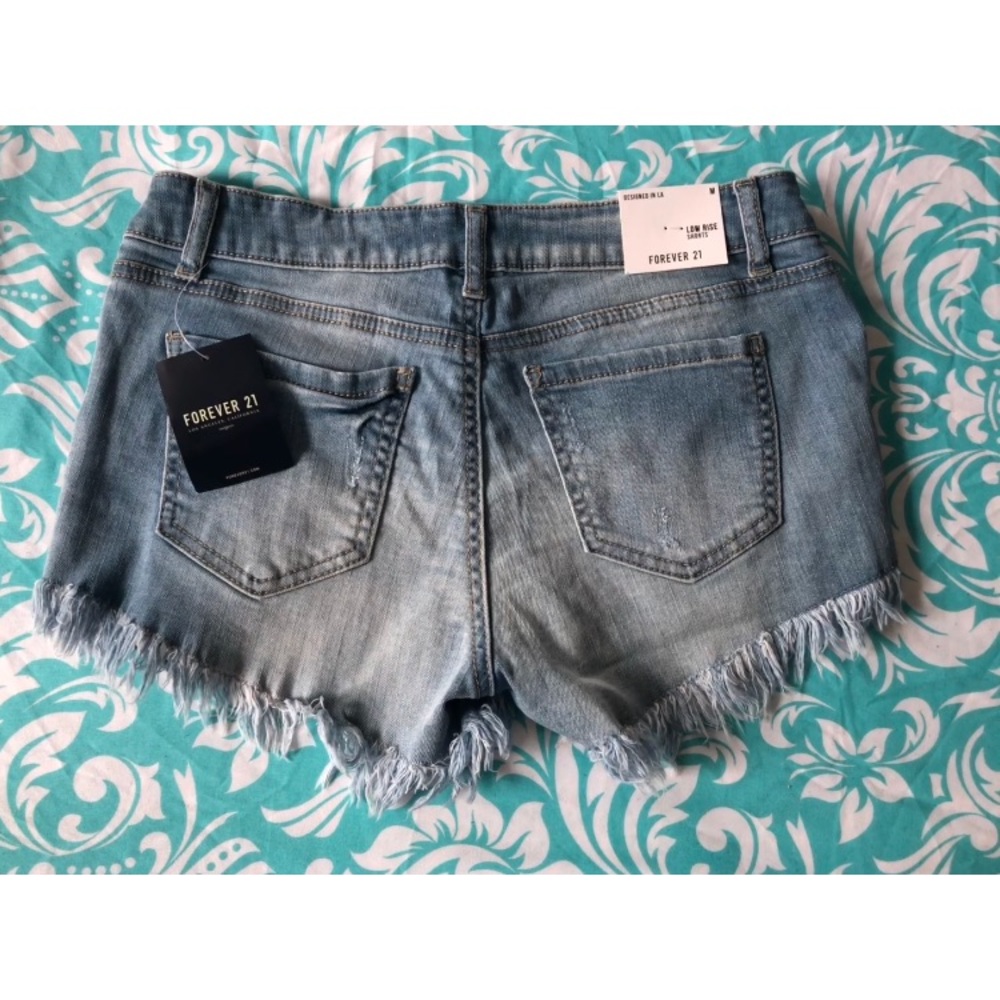 FOREVER 21 Low Rise Distressed Shorts - Picture 3 of 7